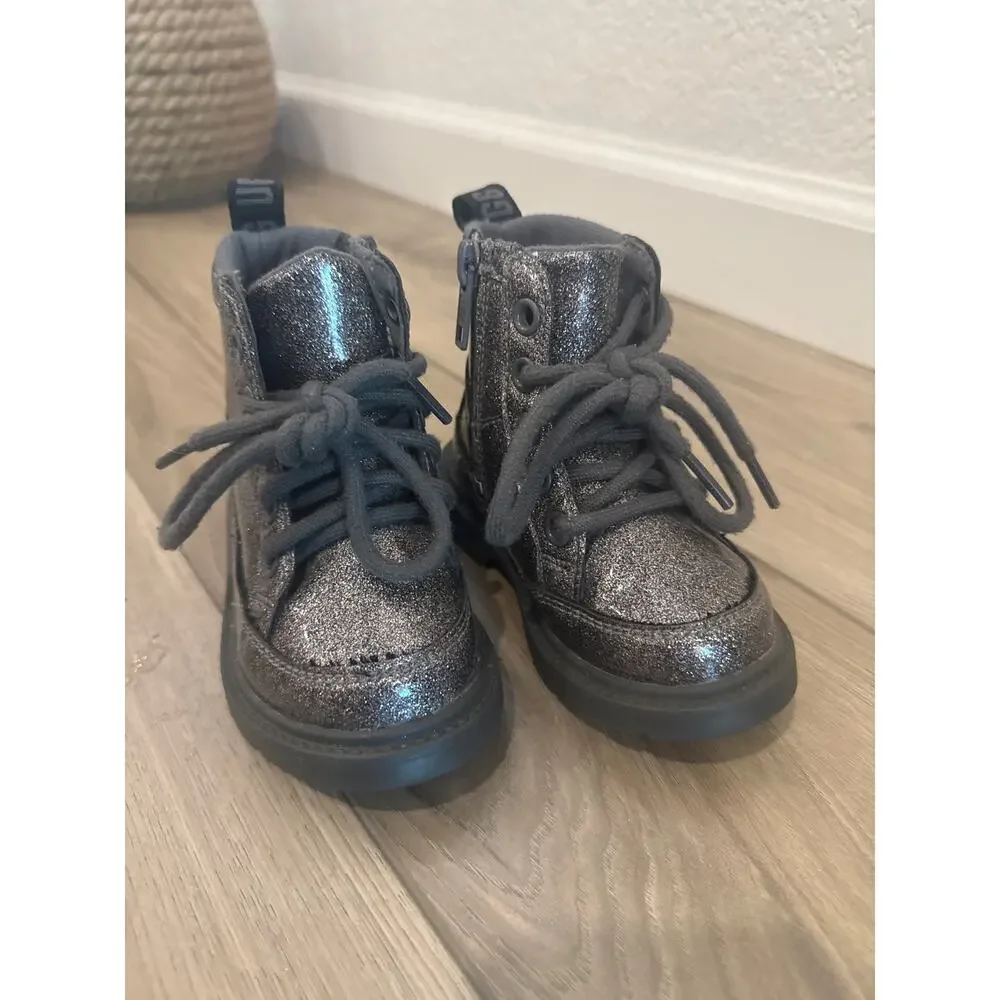 UGG Robley Glitter Boots Toddler Girls Sz 6 Gray Combat Boots Side Zip